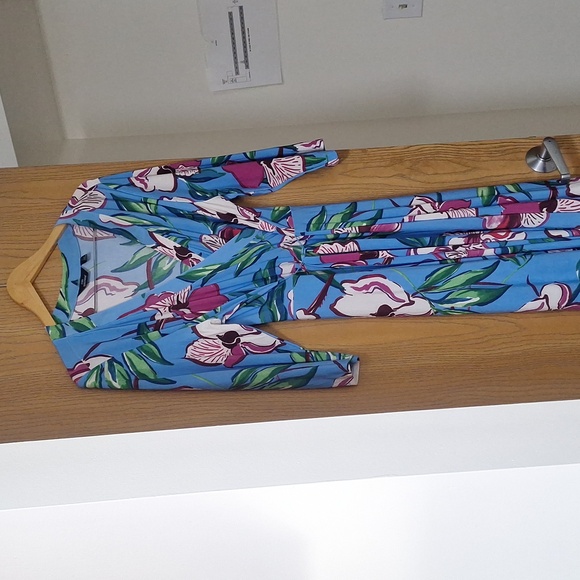 Maxi Dress - Picture 3 of 3